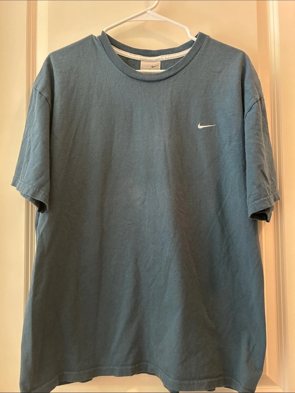 Nike Vintage 2007 Men's Embroidered Logo Short Sleeve Crew T-Shirt L Dusty Blue